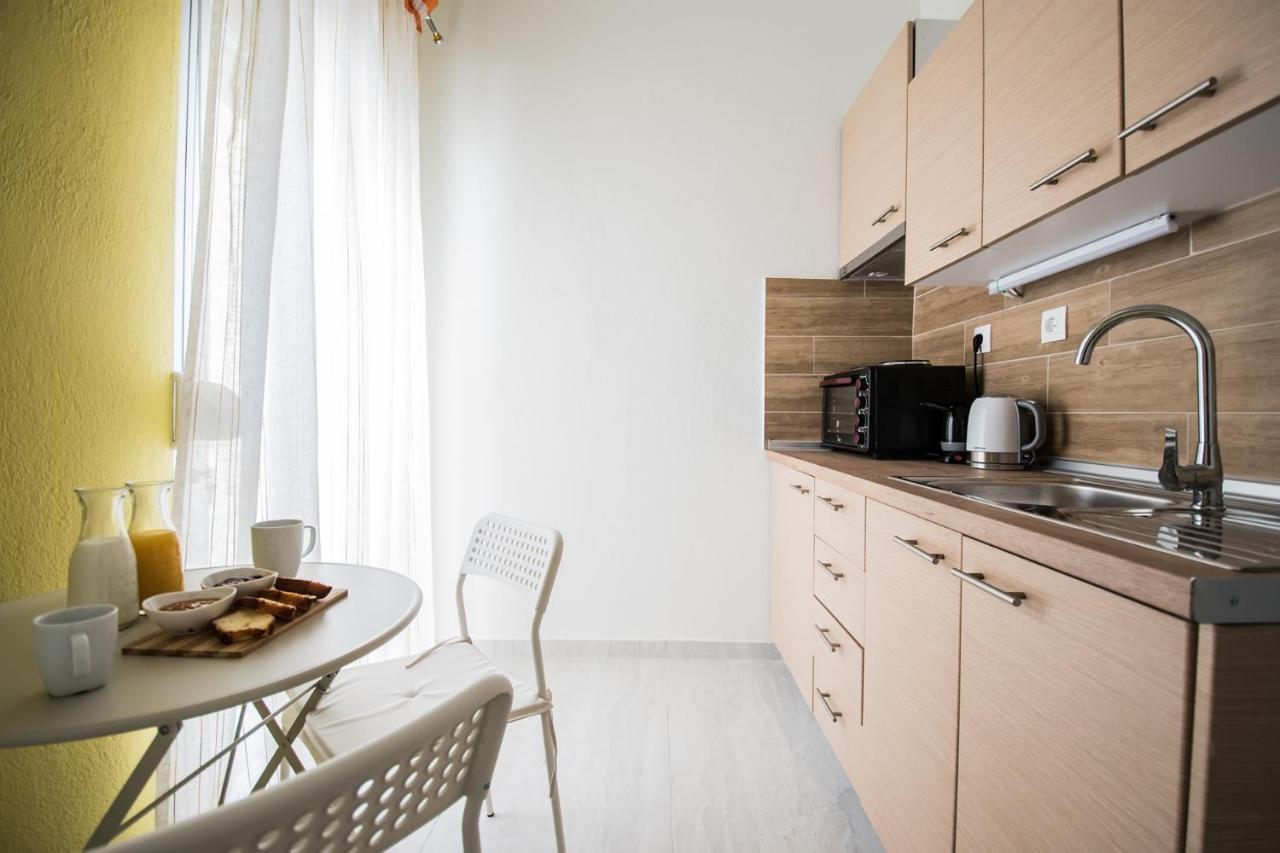 Chelona Apartments Nea Plagia Exterior photo