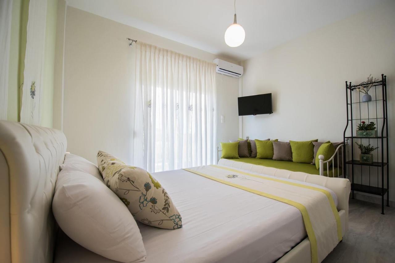 Chelona Apartments Nea Plagia Exterior photo