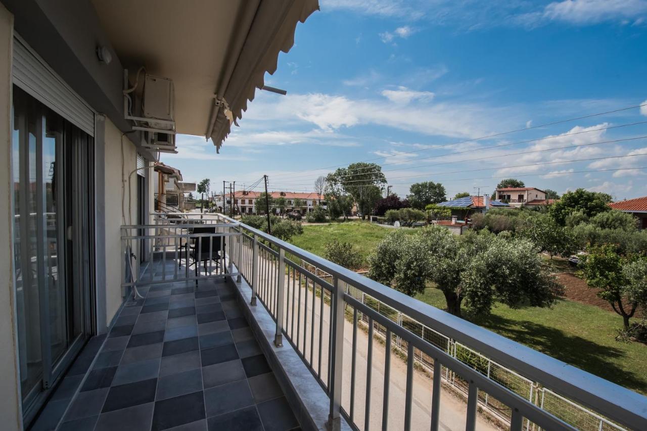 Chelona Apartments Nea Plagia Exterior photo