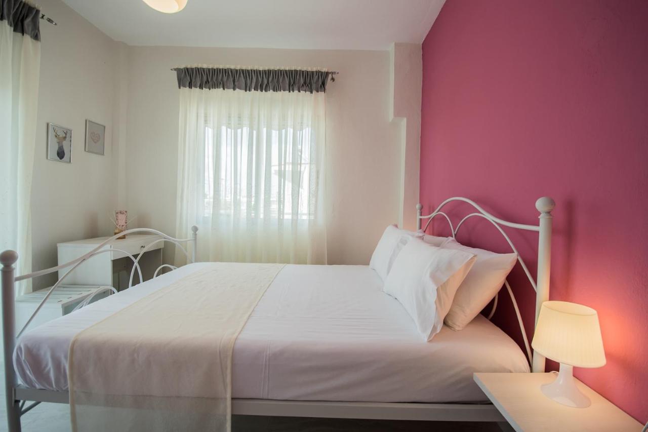 Chelona Apartments Nea Plagia Exterior photo